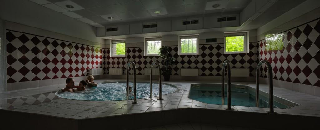 ホテルKarpaty ヤレムチャ エクステリア 写真
